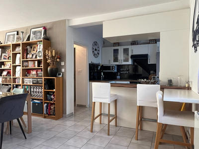 Maison - 88 m² - 4 pièces