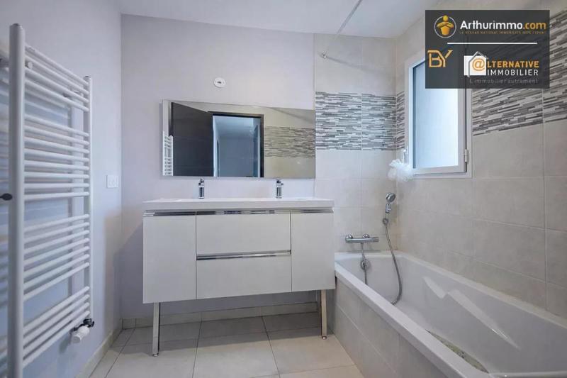 Maison - 113 m² - 5 pièces