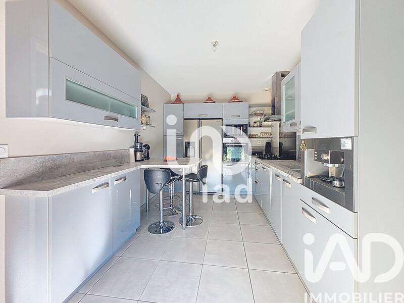 Maison - 117 m² - 4 pièces