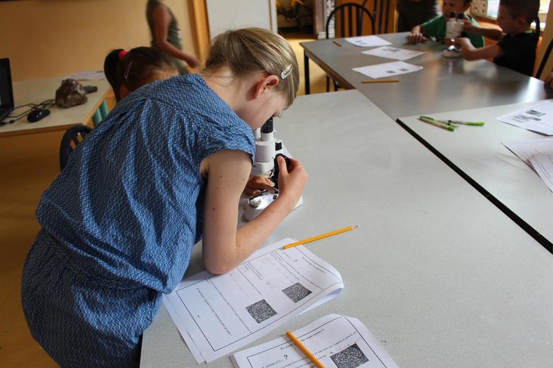 Atelier : histoire du grain de sable