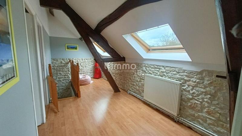 Maison - 185 m² - 6 pièces