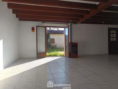 Maison - 200 m² - 6 pièces