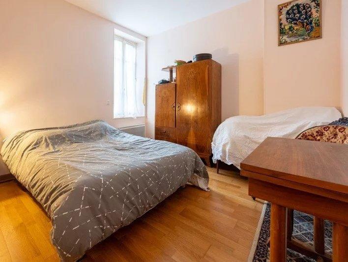 Maison de village - 150 m² - 7 pièces