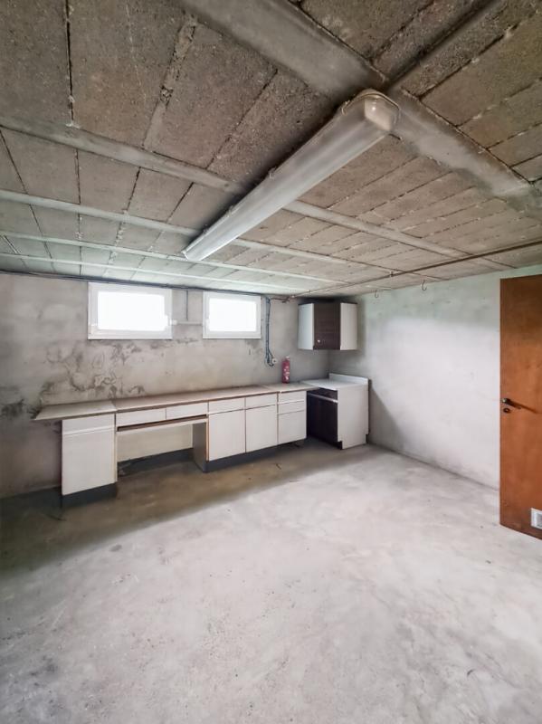 Maison - 180 m² - 8 pièces