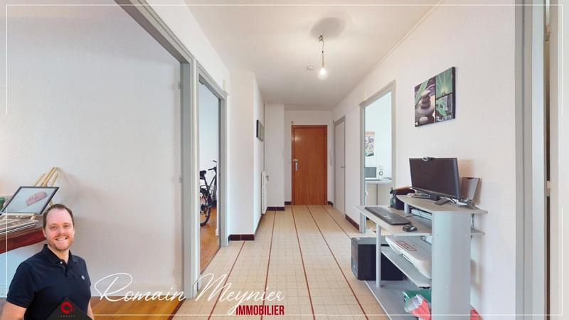 Appartement - 79 m² - 3 pièces