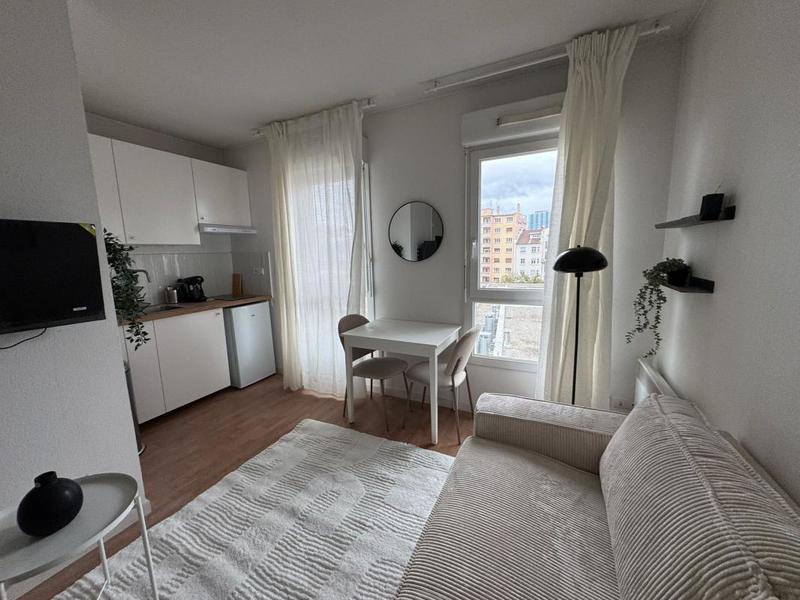 Appartement ancien - 18 m² - 1 pièce