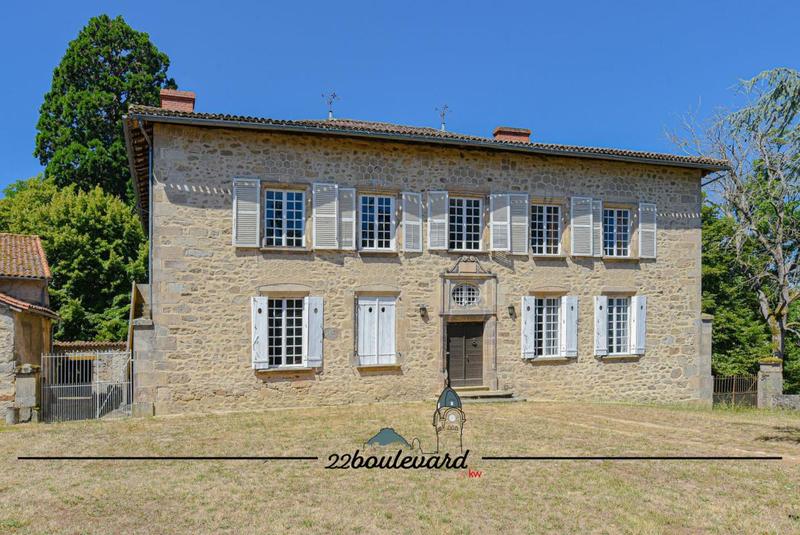 Maison de maîtres - 464 m² - 11 pièces