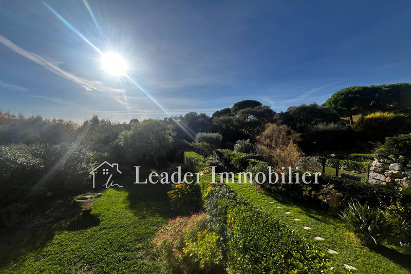 Appartement - 92 m² - 4 pièces