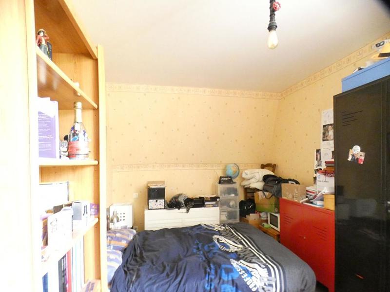 Maison - 245 m² - 10 pièces