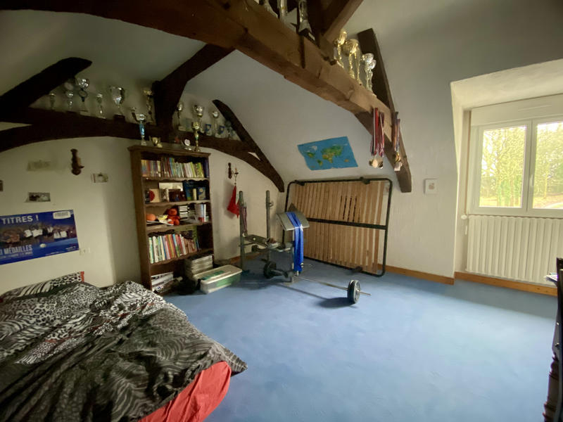 Maison - 201 m² - 8 pièces