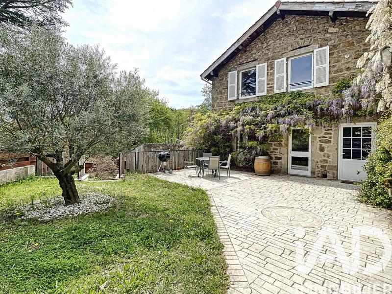 Maison - 400 m² - 9 pièces