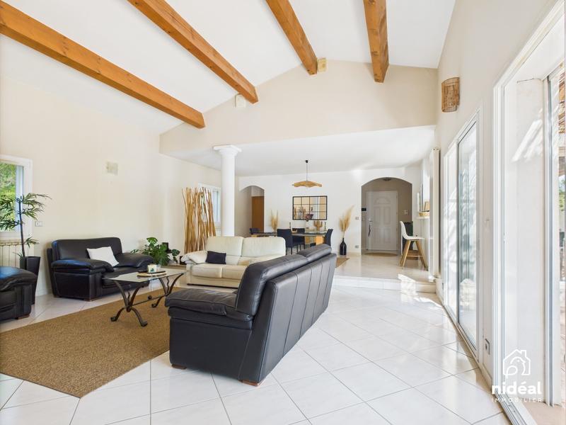 Villa - 172 m² - 5 pièces