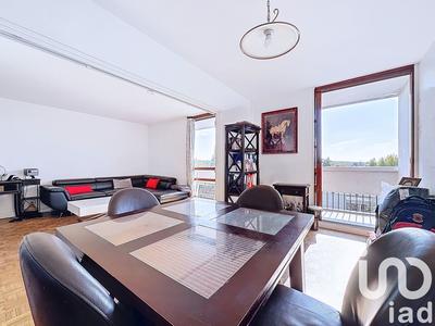 Appartement - 92 m² - 5 pièces