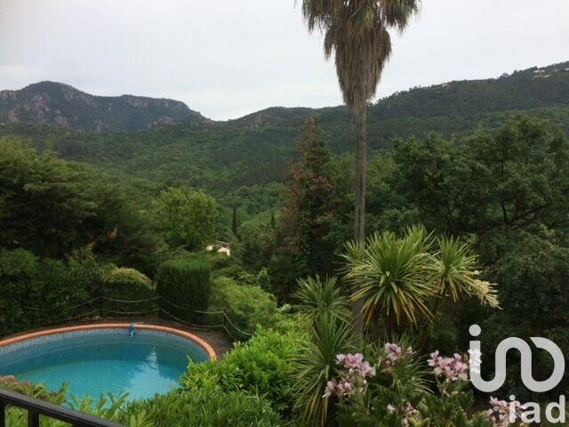 Maison - 158 m² - 4 pièces