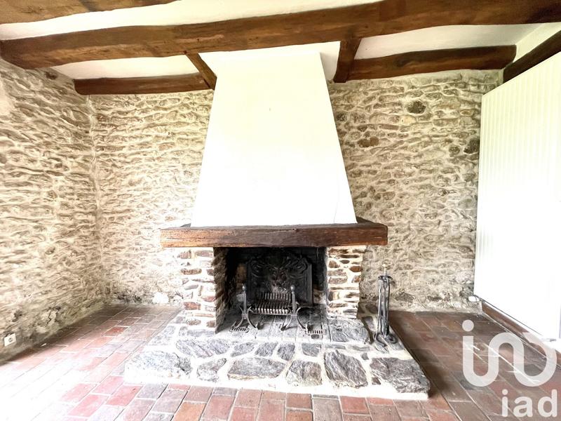 Maison - 372 m² - 9 pièces