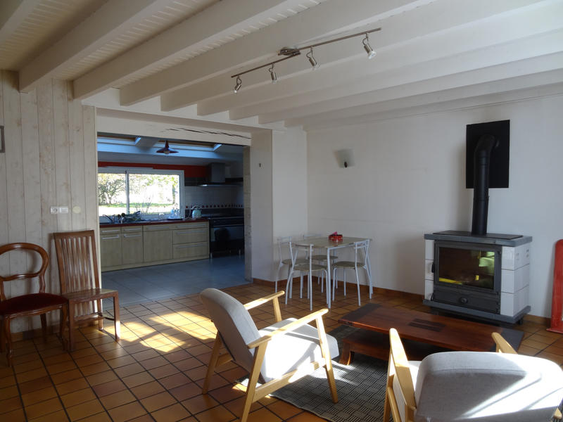 Maison - 174 m² - 8 pièces