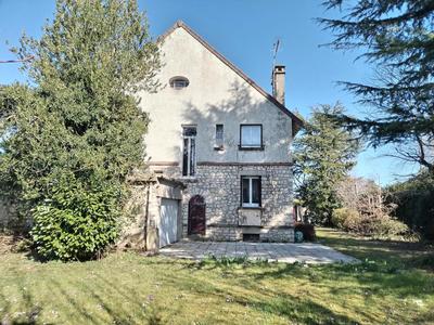 Maison - 291 m² - 12 pièces