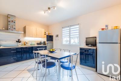 Maison - 150 m² - 6 pièces