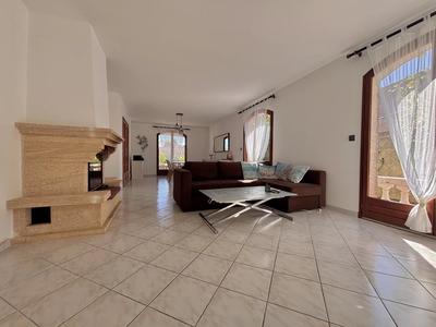 Maison - 115 m² - 4 pièces