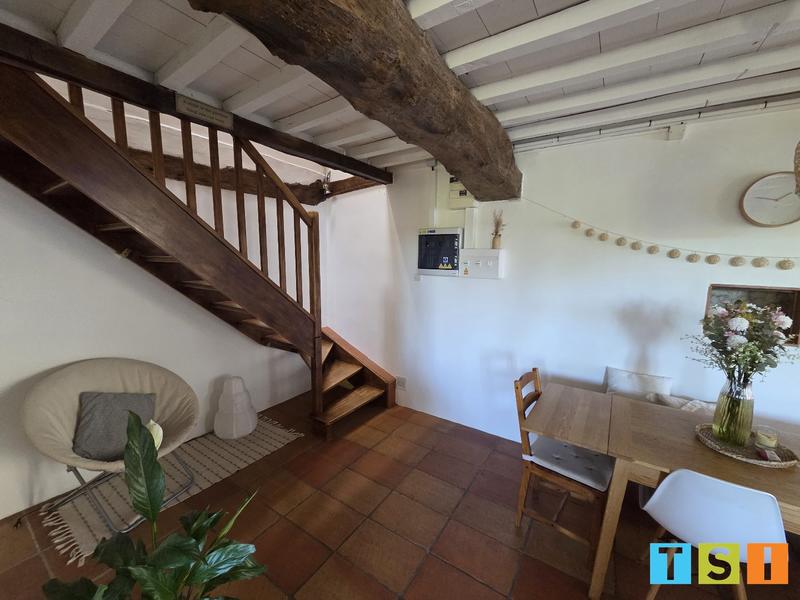 Maison - 230 m² - 7 pièces