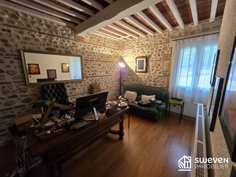 Mas - 360 m² - 10 pièces