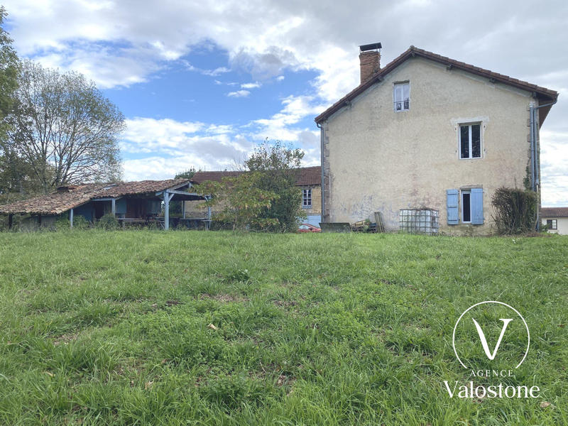 Maison ancienne - 163 m² - 6 pièces