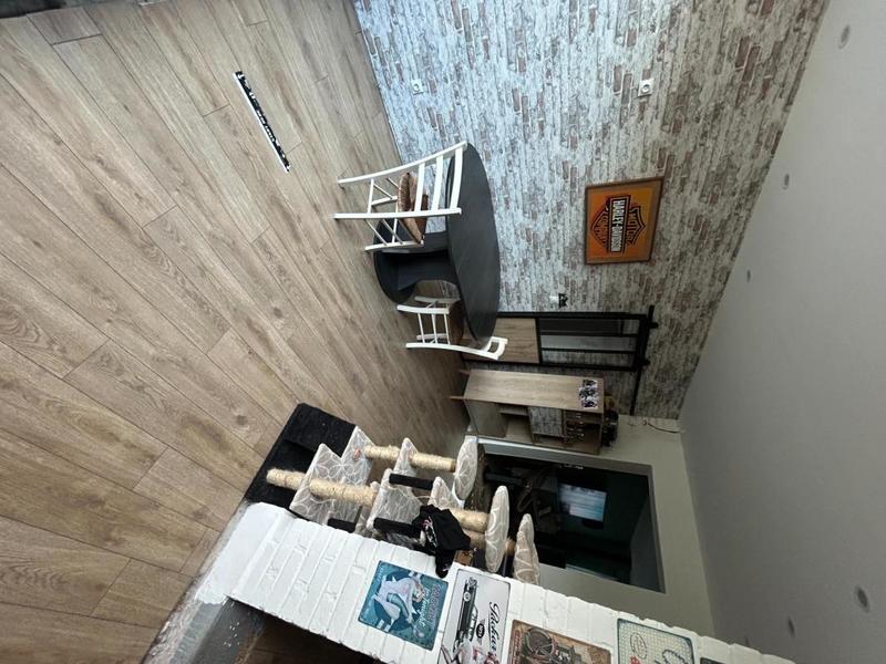 Maison - 96 m² - 5 pièces