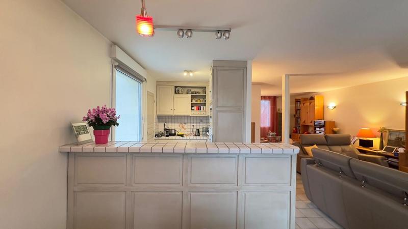 Maison - 140 m² - 6 pièces