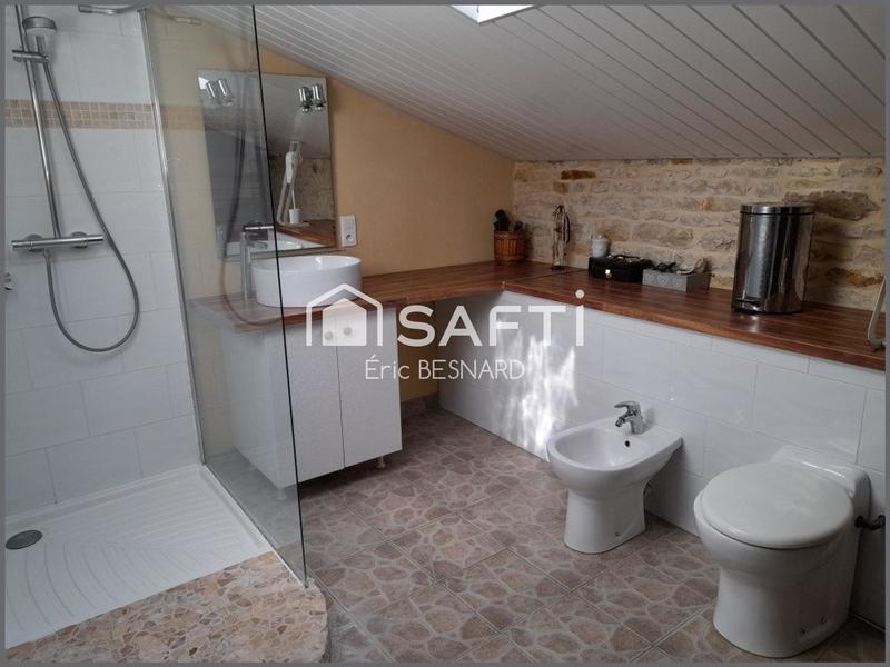 Maison de village - 175 m² - 8 pièces