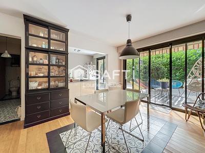 Maison - 186 m² - 7 pièces