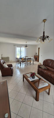 Maison traditionnelle - 173 m² - 7 pièces