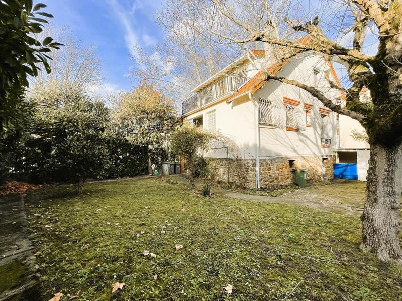 Maison - 118 m² - 5 pièces