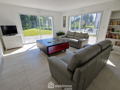 Immeuble - 219 m² - 7 pièces