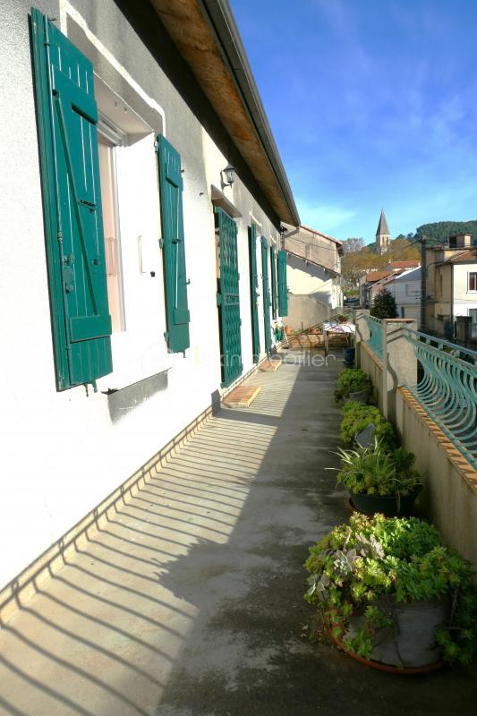 Maison traditionnelle - 119 m² - 6 pièces