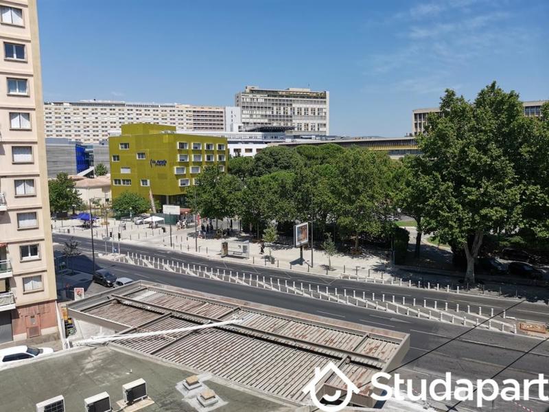 Chambre - 12 m² - 1 pièce