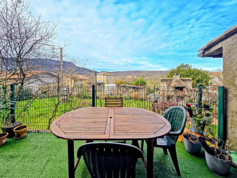 Maison - 142 m² - 7 pièces