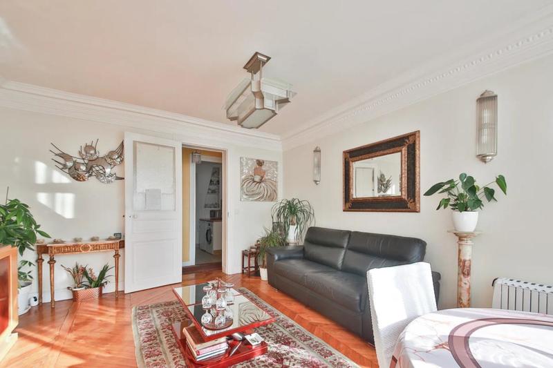 Appartement - 81 m² - 4 pièces