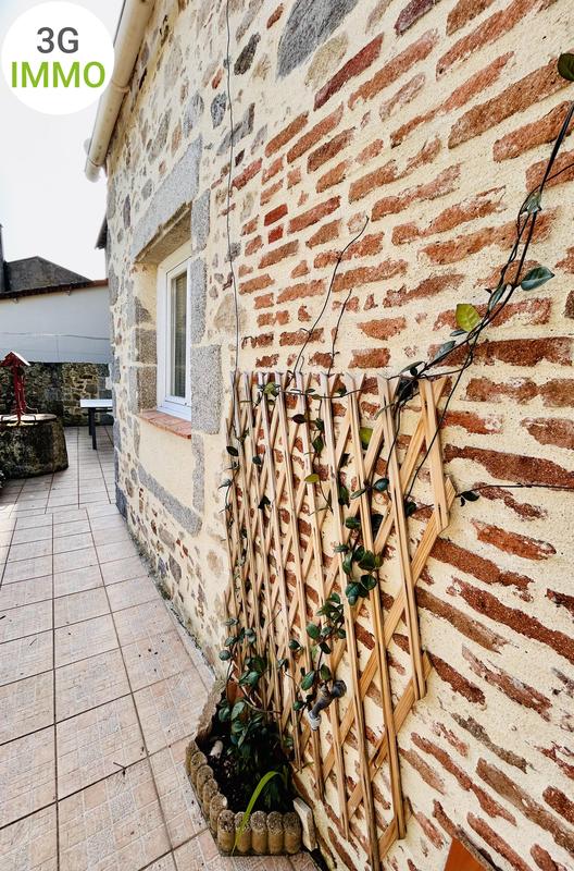 Maison - 99 m² - 4 pièces