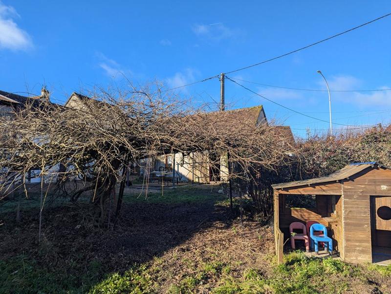 Maison - 90 m² - 5 pièces