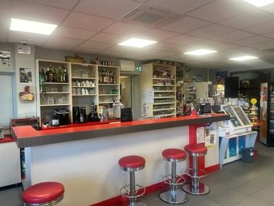 Local commercial - 98 m²