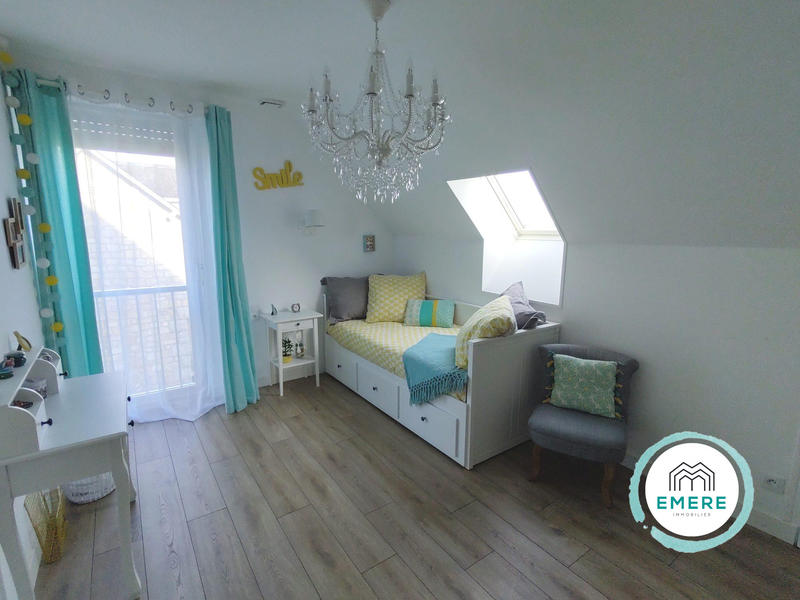 Maison - 178 m² - 7 pièces