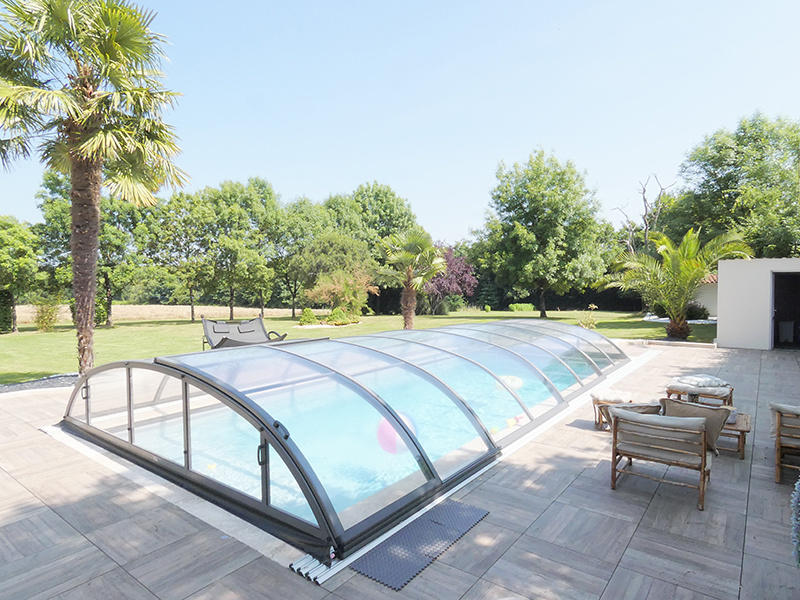 Maison - 217 m² - 8 pièces