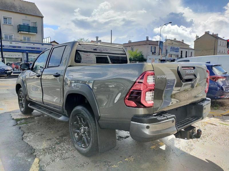 Toyota Hilux IV 4wd 2.8 d-4d 204 Double Cabine Invincible