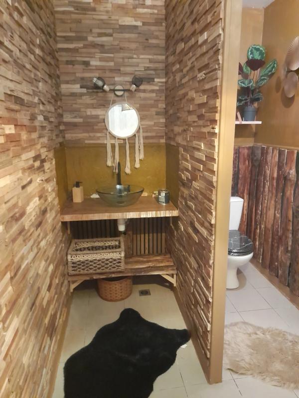 Maison en pierre - 265 m² - 7 pièces