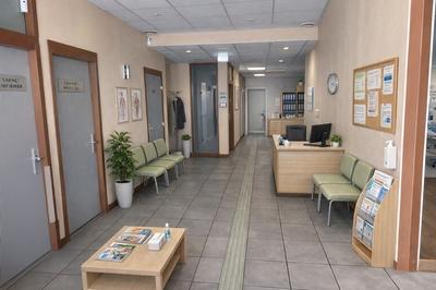 Local d'activité / Entrepôt - 551 m² - 11 pièces