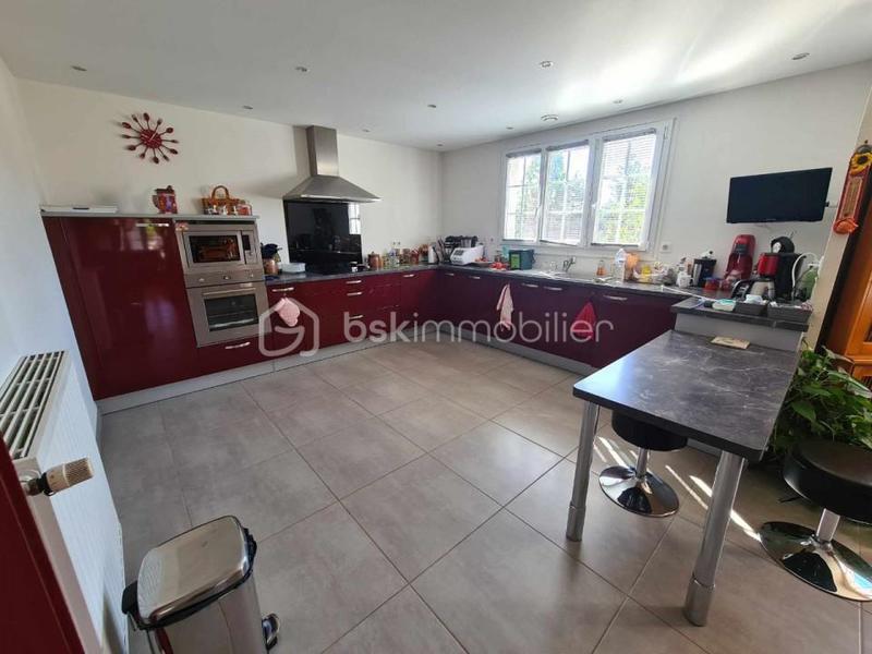 Maison traditionnelle - 134 m² - 6 pièces