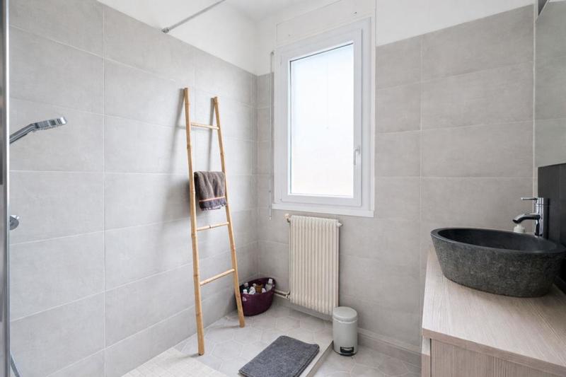 Appartement - 111 m² - 4 pièces