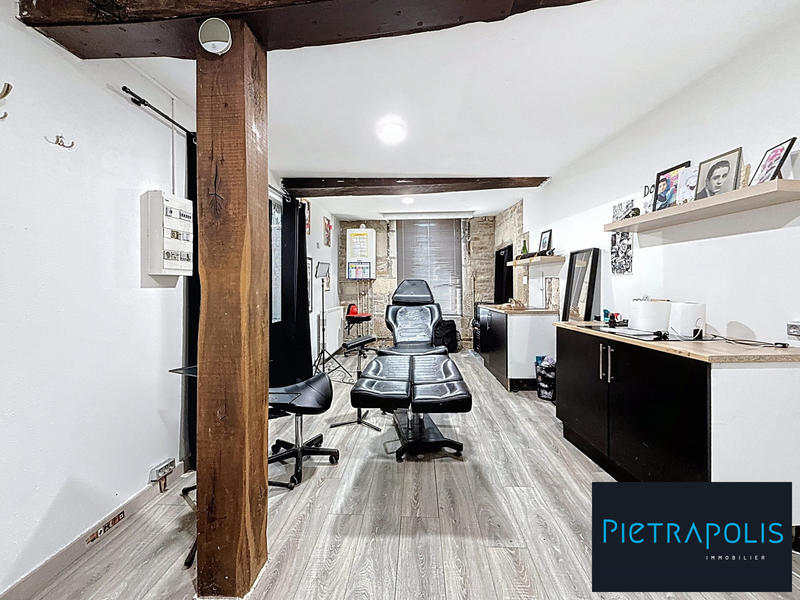 Local commercial - 80 m² - 5 pièces