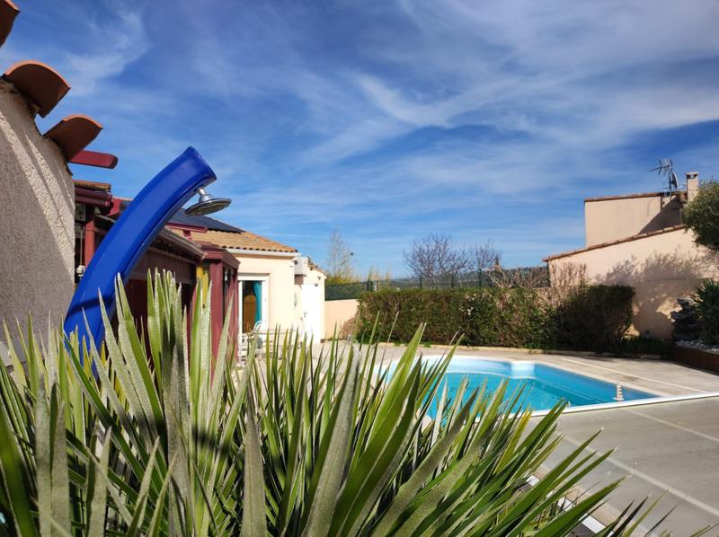 Maison - 230 m² - 6 pièces