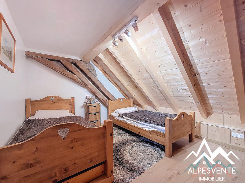 Maison ancienne - 200 m² - 9 pièces